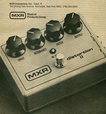 MXR DISTORTION PEDAL AD 1977